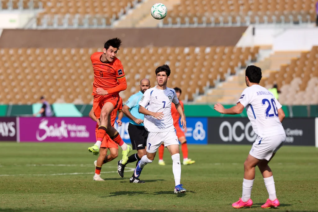 再创历史！U23国足点球大战淘汰上届亚军 晋级半决赛