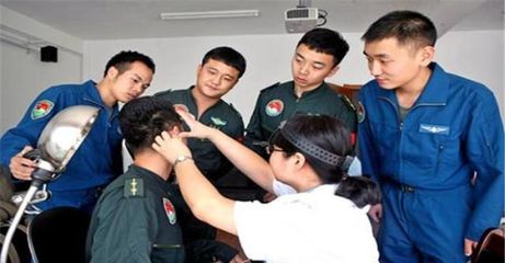 军队选拔飞行学员体检新标准出台