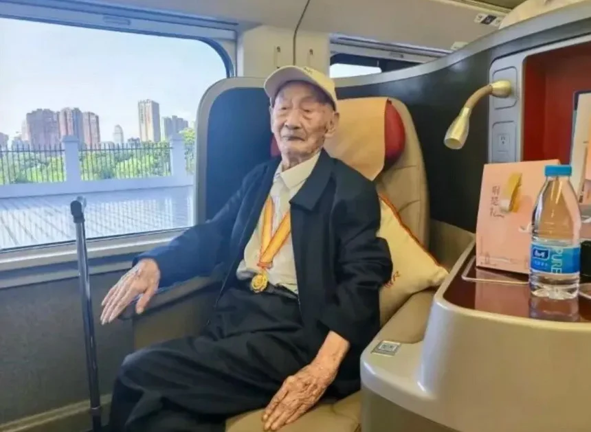 1925年，宋其祥出生于宜昌宜都，1942年3月，年仅17岁的他成为国民革命军第79军暂编第6师的一名战士。
