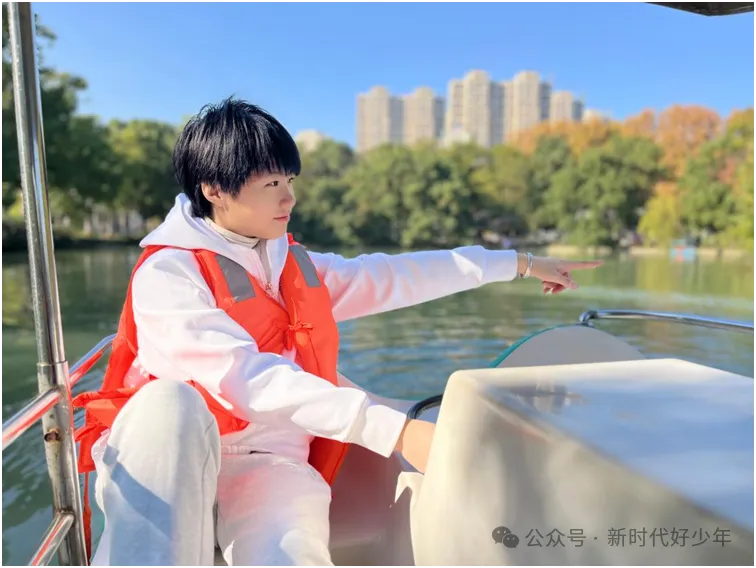 李小雅 ｜ 征文《以笔为剑铸民族新魂——读<民族新魂•鲁迅>有感》